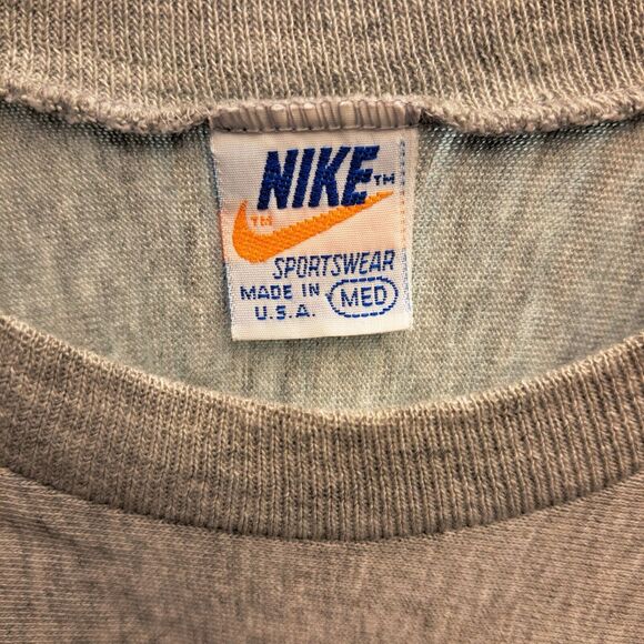 Vintage Gray NIKE Spell Out Striped Arm Logos T Shirt 70s 80s Sportswear Tag M - Picture 3 of 12